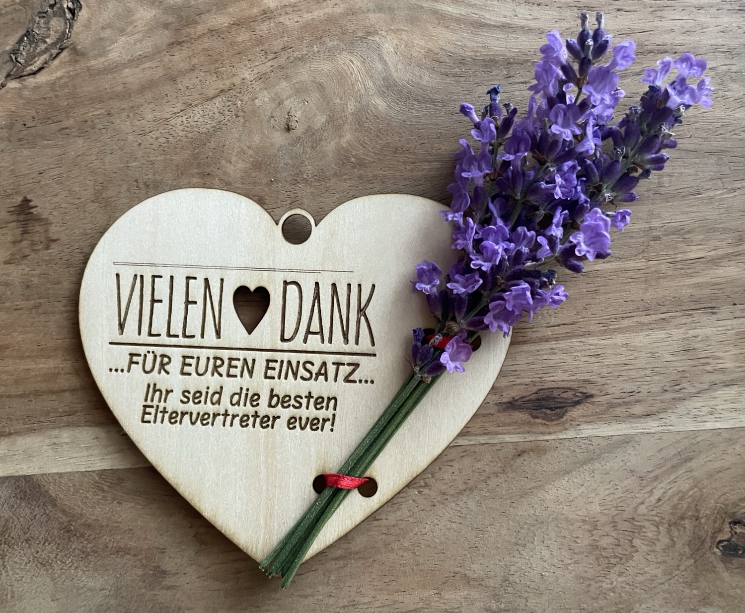 Holuherz mit Lasergravur- Mit persönlicher Gravur